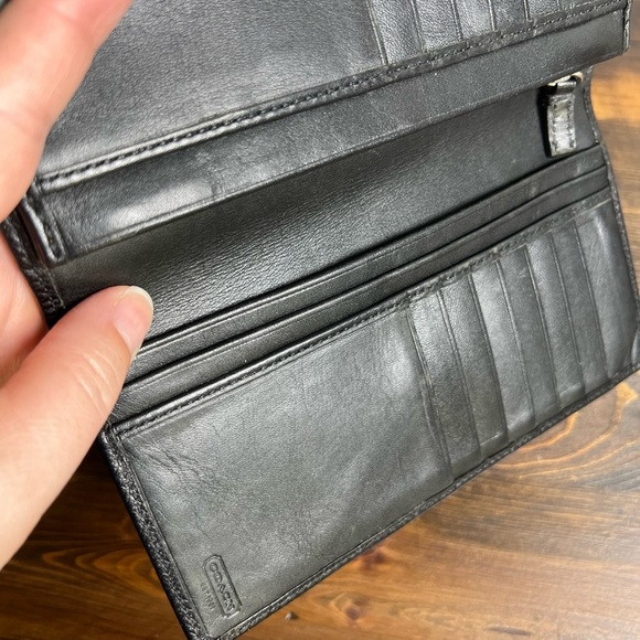 Coach Black Pebbled Leather Long Flap Card‎ Wallet Everyday Minimalist Classic - Picture 14 of 16